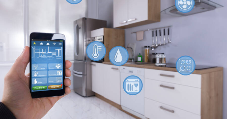 How Are Smart Gadgets Transforming Kitchens?