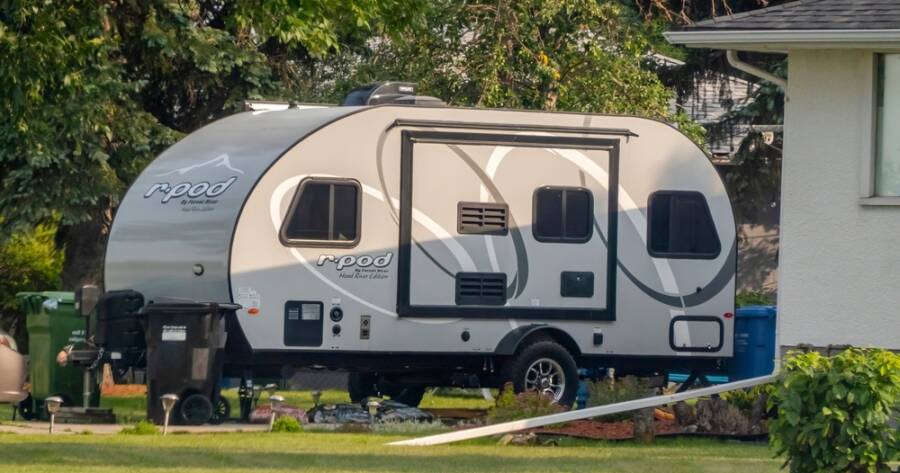 Best Small Campers for Couples