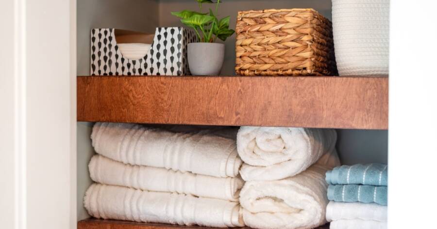 Modern Bathroom Displays Replacing Matching Towel Sets